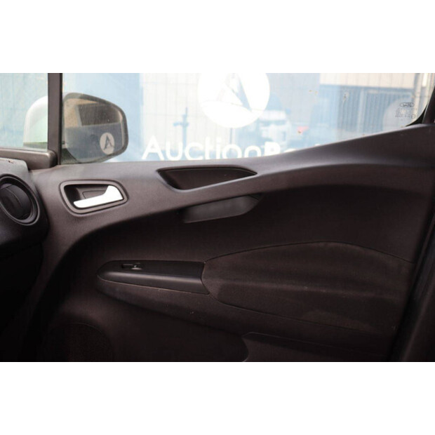 2015 Ford Transit Courier-46861634