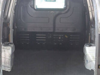 2015-ford-transit-courier-1448164-46861647