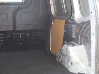 2015-ford-transit-courier-1448164-46861648