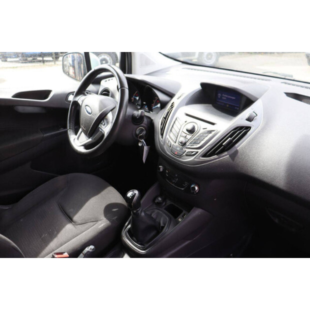 2015 Ford Transit Courier-46861654