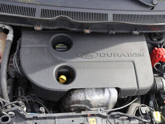 2015-ford-transit-courier-1448164-46861657