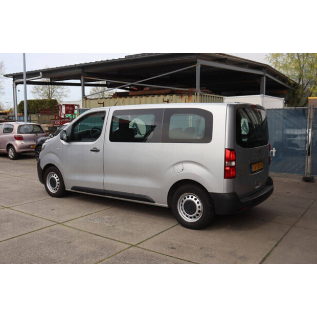 2019 بيجو Expert Traveller-46861661