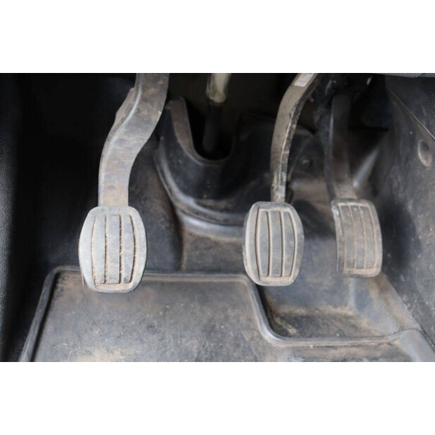 2019 بيجو Expert Traveller-46861679