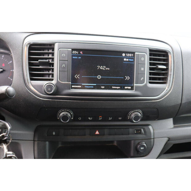 2019 بيجو Expert Traveller-46861683