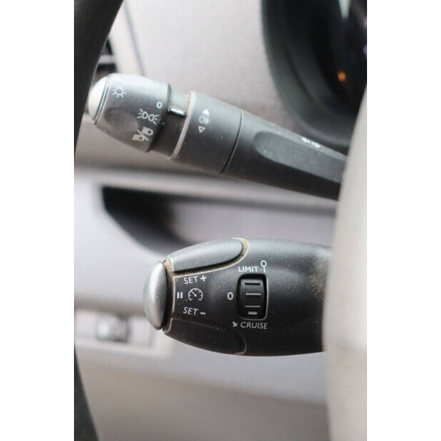 2019 بيجو Expert Traveller-46861685