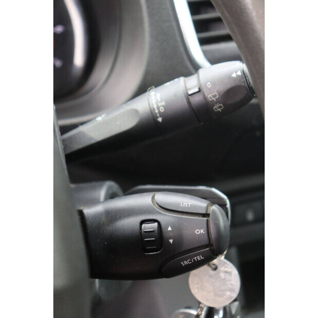 2019 بيجو Expert Traveller-46861686