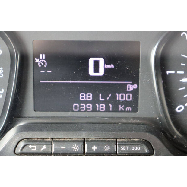 2019 بيجو Expert Traveller-46861688