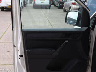 2017-volkswagen-caddy-1448166-46861718