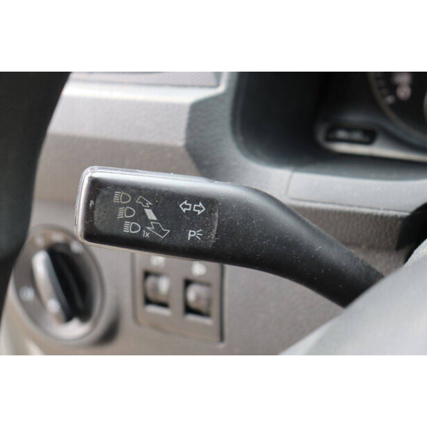 2017 Volkswagen Caddy-46861729