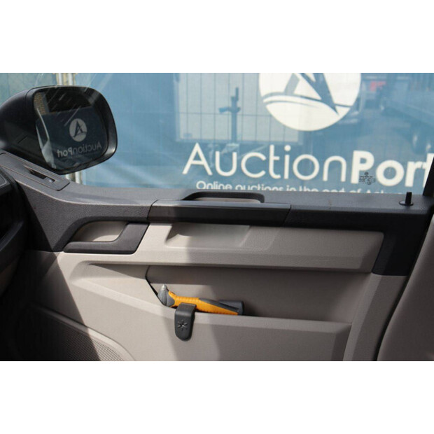 2017 فولكس فاجن Transporter-46861772