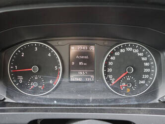 2017-volkswagen-transporter-1448167-46861778