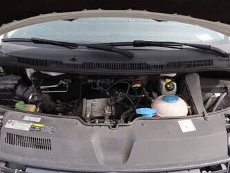 2017-volkswagen-transporter-1448167-46861790