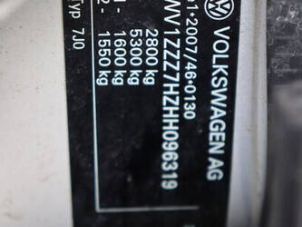 2017-volkswagen-transporter-1448167-46861793