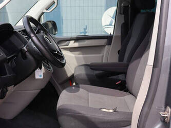 2019-volkswagen-transporter-1448168-46861814