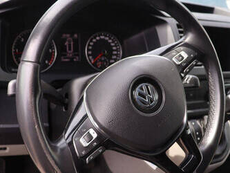 2019-volkswagen-transporter-1448168-46861818