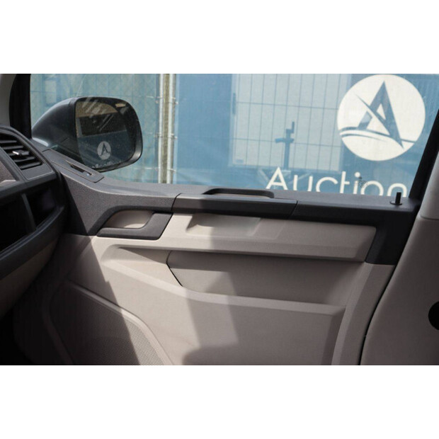 2019 فولكس فاجن Transporter-46861819