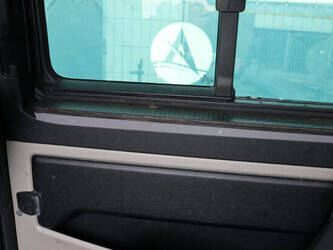 2019-volkswagen-transporter-1448168-46861832