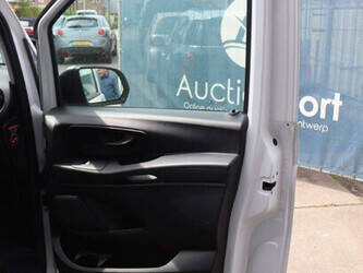 2021-mercedes-benz-vito-1448169-46861888