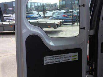 2022-volkswagen-caddy-1448170-46861927