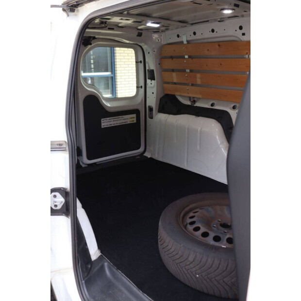 2022 فولكس فاجن Caddy-46861933