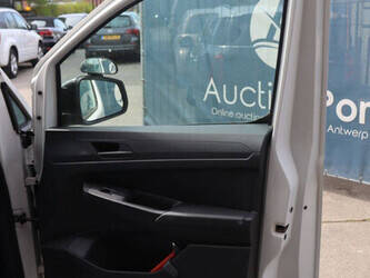 2022-volkswagen-caddy-1448170-46861935