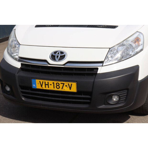 2014 تويوتا PROACE-46861950