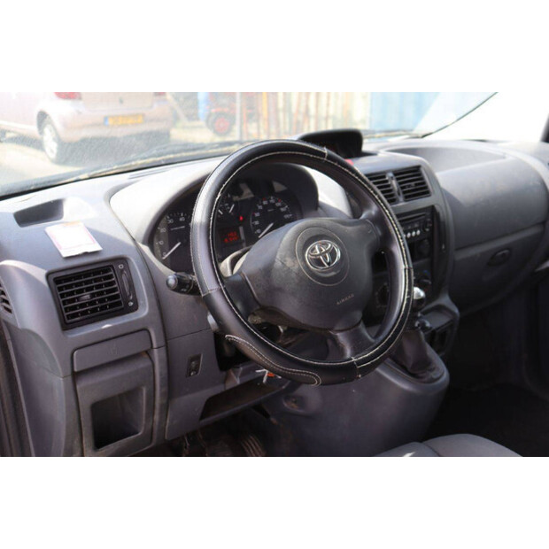 2014 تويوتا PROACE-46861963