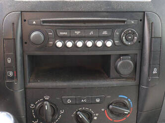 2014-toyota-proace-46861968