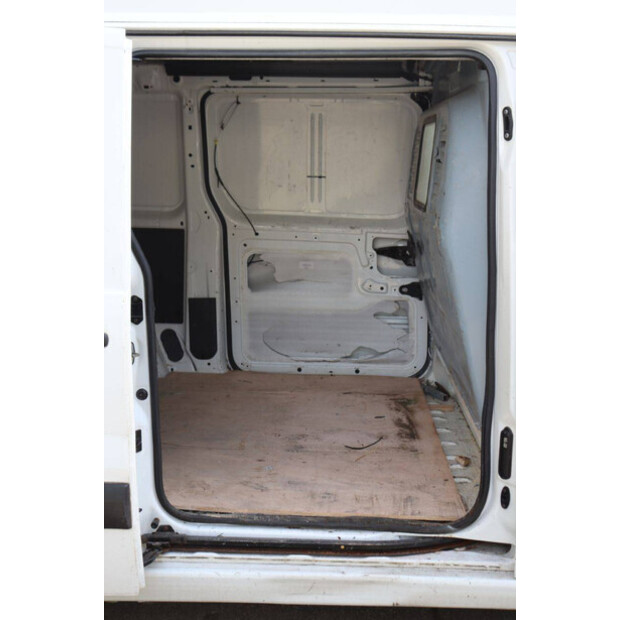 2014 تويوتا PROACE-46861979