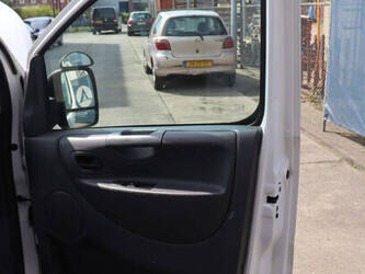 2014-toyota-proace-46861982