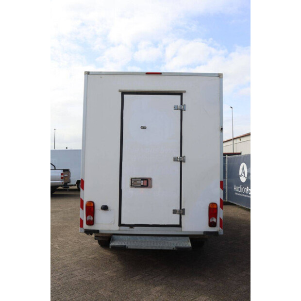 2020 رينو Master-46862080