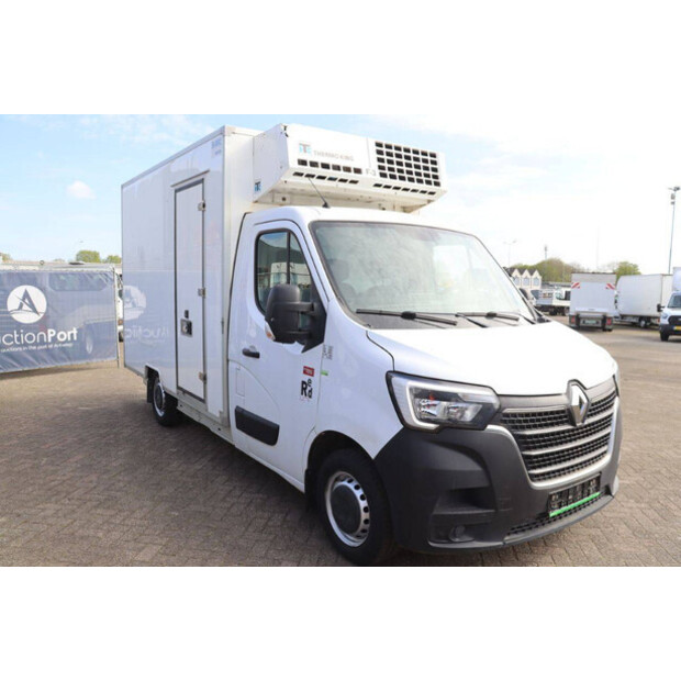 2020 رينو Master-46862082