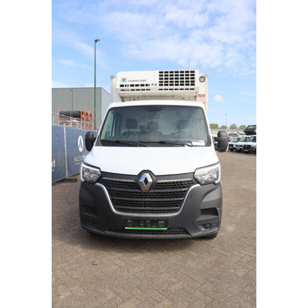 2020 رينو Master-46862083