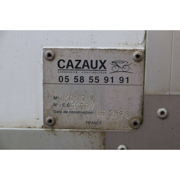 2020 رينو Master-46862116