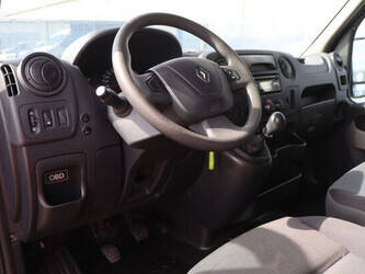 2017-renault-master-1448175-46862149