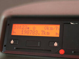 2017-renault-master-1448175-46862172