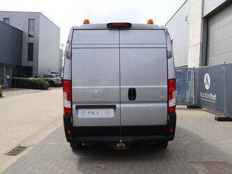 2020-peugeot-boxer-1448181-46862324