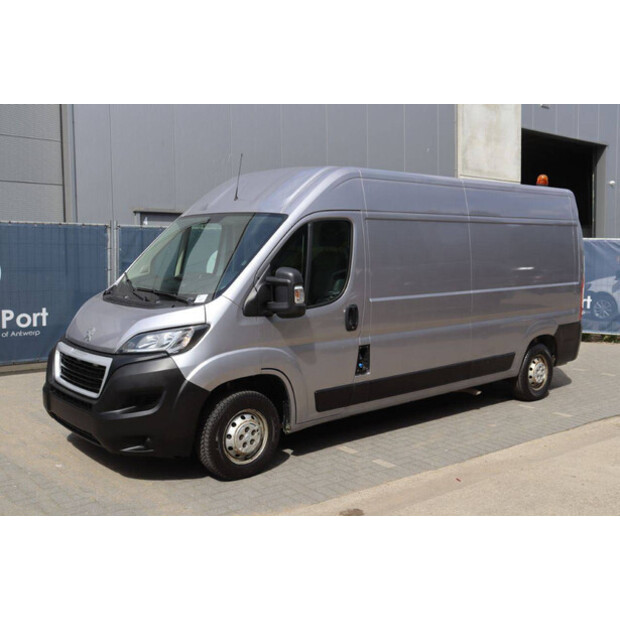 2020 Peugeot BOXER-46862328