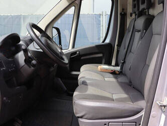 2020-peugeot-boxer-1448181-46862337