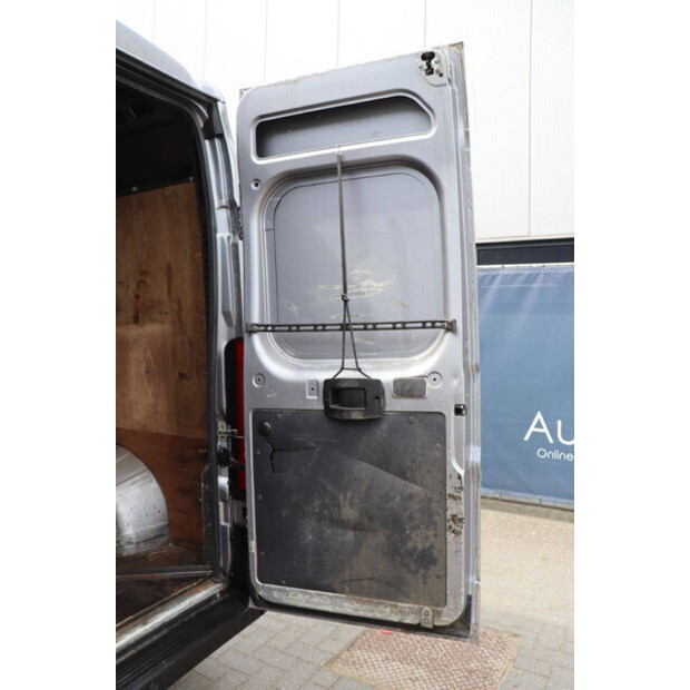 2020 Peugeot BOXER-46862354