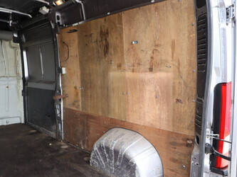 2020-peugeot-boxer-1448181-46862357