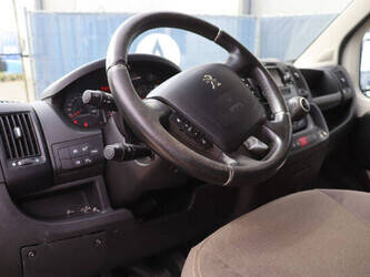 2016-peugeot-boxer-1448182-46862389