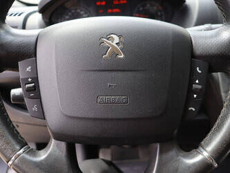 2016-peugeot-boxer-1448182-46862395