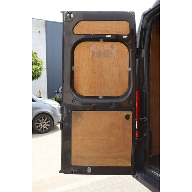 2016 Peugeot BOXER-46862402