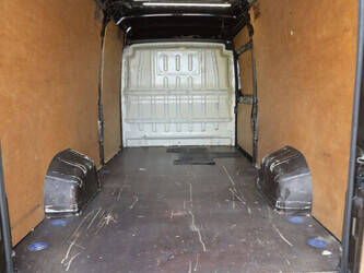 2016-peugeot-boxer-1448182-46862403