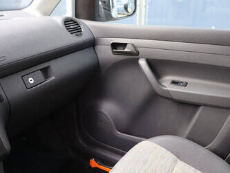 2012-volkswagen-caddy-1448183-46862446