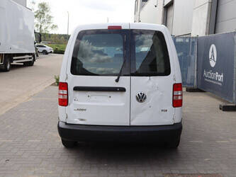 2012-volkswagen-caddy-1448184-46862460