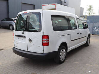 2012-volkswagen-caddy-1448184-46862461