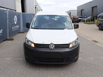 2012-volkswagen-caddy-1448184-46862463