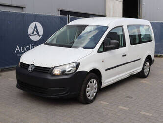 2012-volkswagen-caddy-1448184-46862464
